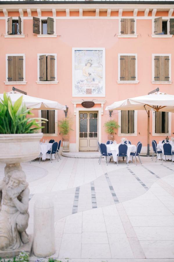 Bacco D'Oro Wine & Relais Hotel Mezzane di Sotto Exterior photo